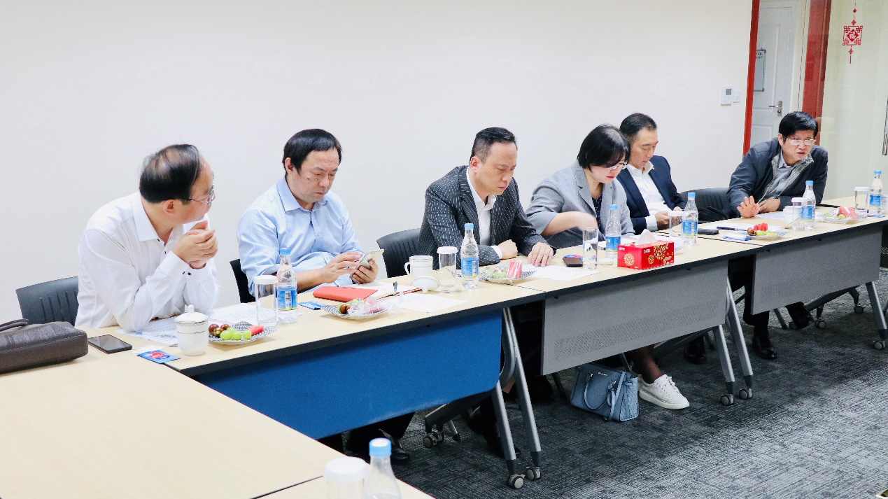 市物业协会资产管理专家组首次会议在狮城怡安顺利召开