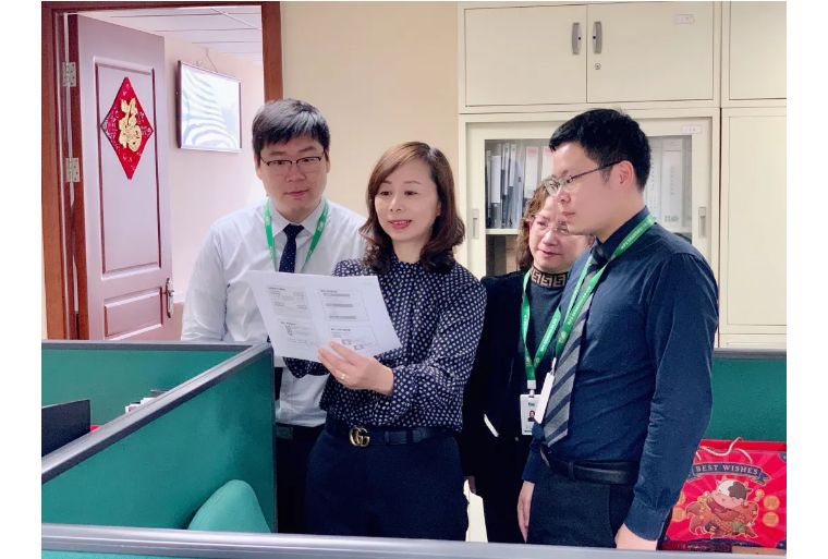 狮城怡安董事长徐新女士荣获“2019-2020年度上海市三八红旗手”称号! 狮城怡安董事长徐新女士荣获“2019-2020年度上海市三八红旗手”称号!